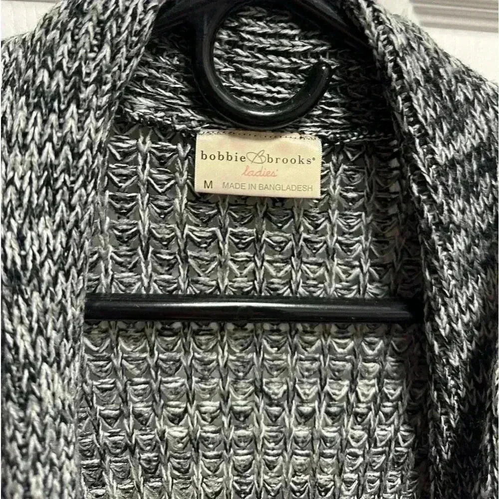 BOBBIE AND BROOKS SALT AND PEPPER GRAY CARDIGAN - Picture 3 of 3